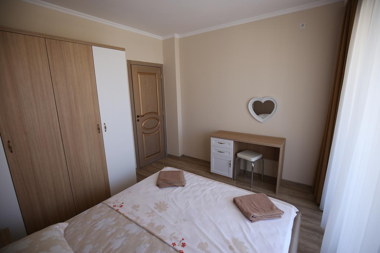 Apartments In Rif 3 Ravda Bagian luar foto