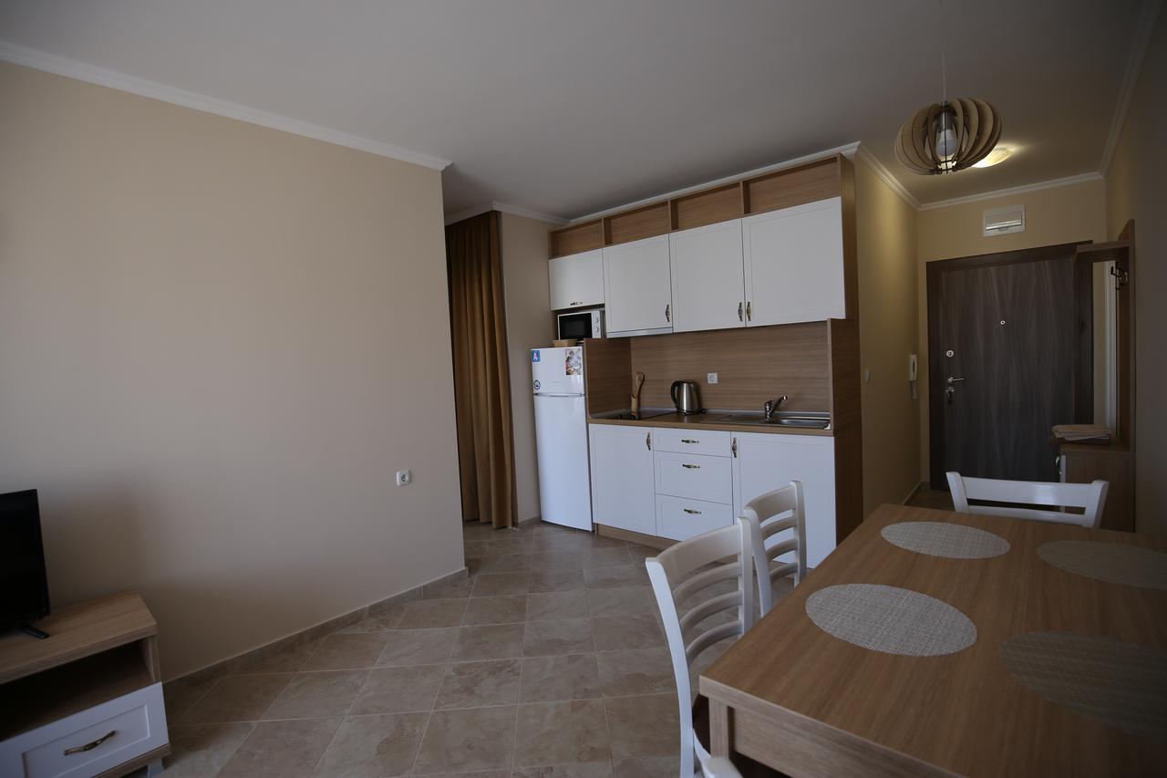 Apartments In Rif 3 Ravda Bagian luar foto