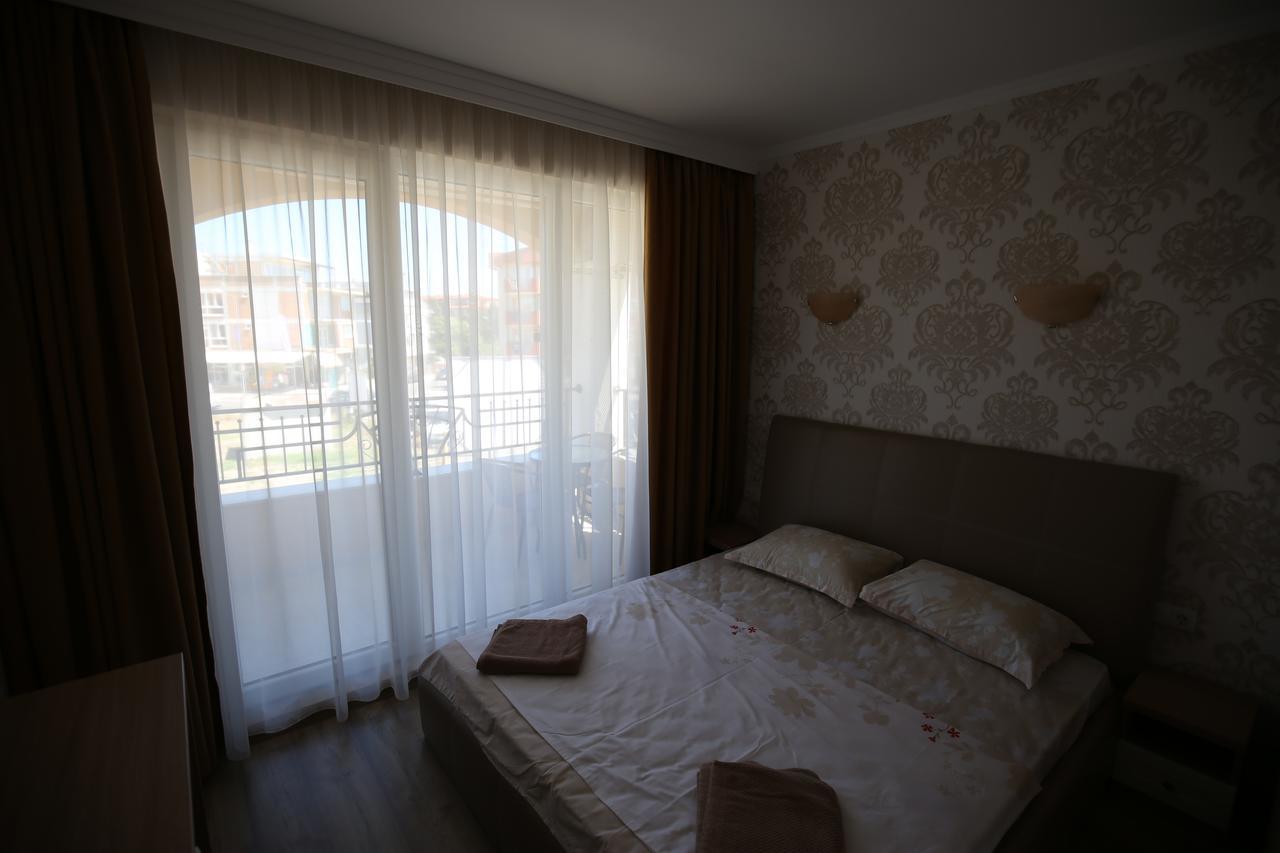 Apartments In Rif 3 Ravda Bagian luar foto