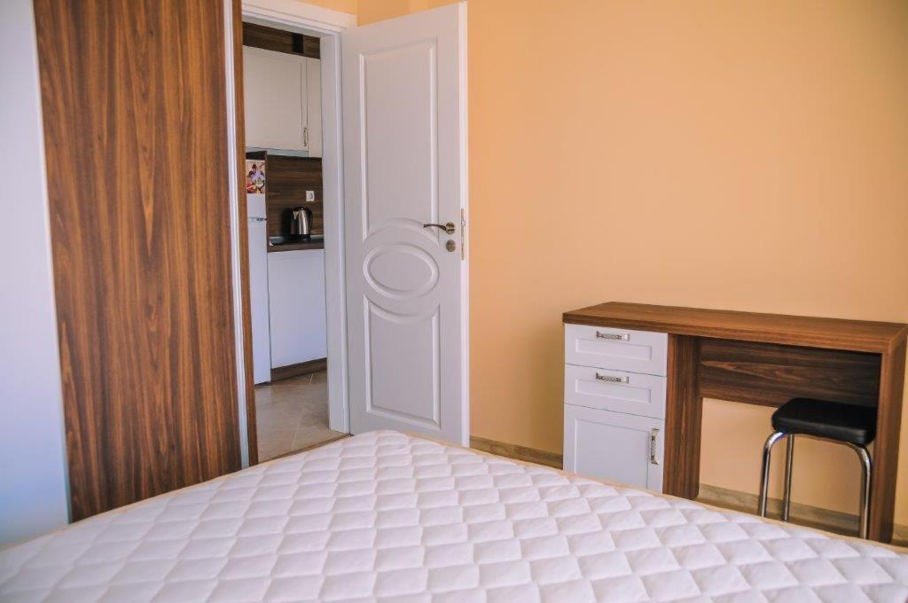 Apartments In Rif 3 Ravda Bagian luar foto