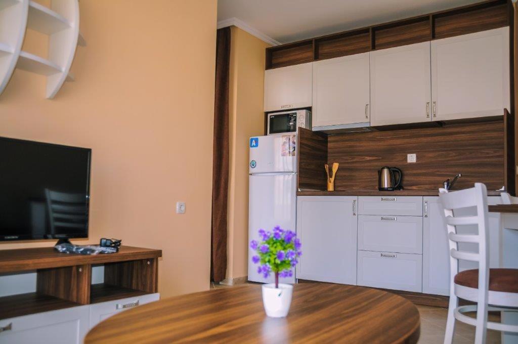 Apartments In Rif 3 Ravda Bagian luar foto