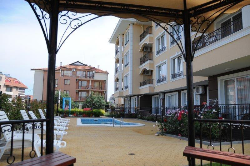 Apartments In Rif 3 Ravda Bagian luar foto